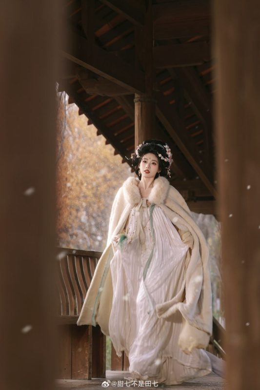 汉服第8期-极乐园