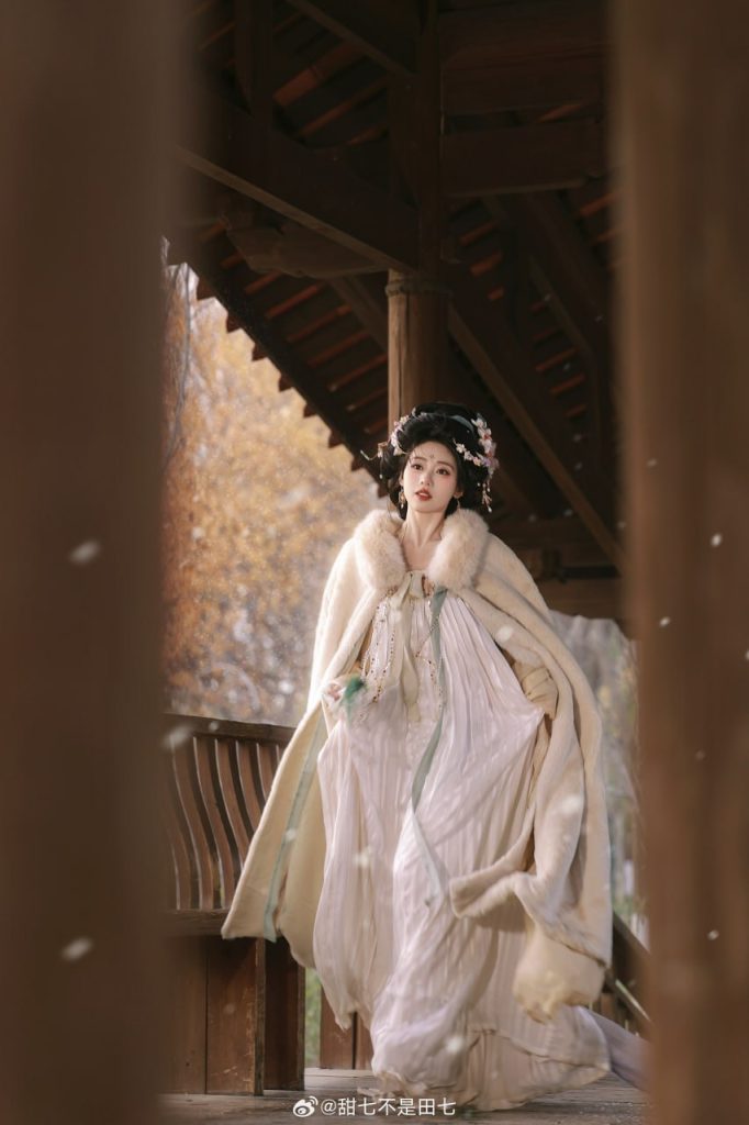 图片[1]-汉服第8期-极乐园