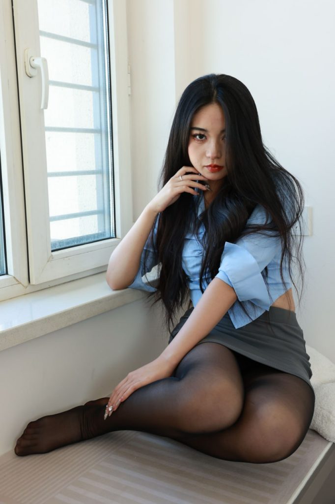 图片[3]-OL衬衫短裙黑丝壁纸-极乐园